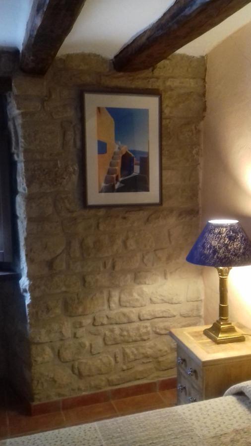 Casa Amparo Bed & Breakfast San Martin de Unx Luaran gambar