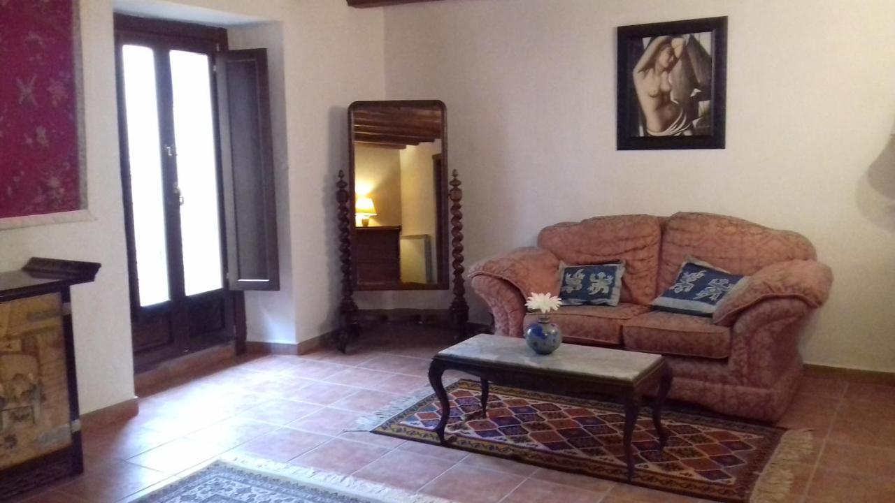 Casa Amparo Bed & Breakfast San Martin de Unx Luaran gambar