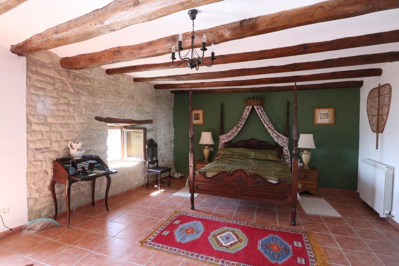 Casa Amparo Bed & Breakfast San Martin de Unx Luaran gambar